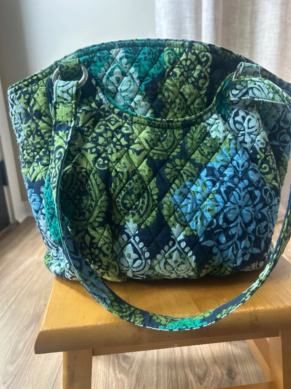 Purse - Picture 1 of 1